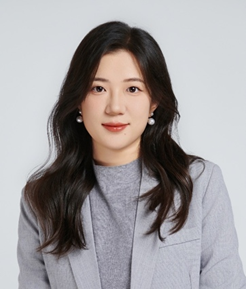 佟馨